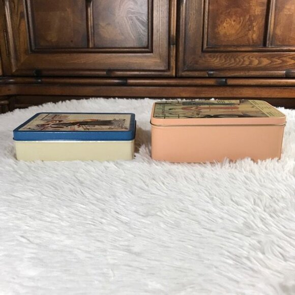 Set of 2 Vintage Coca-Cola 'Realm of Fancy to Reality' + Simplicity Fashion Tins - Picture 14 of 16
